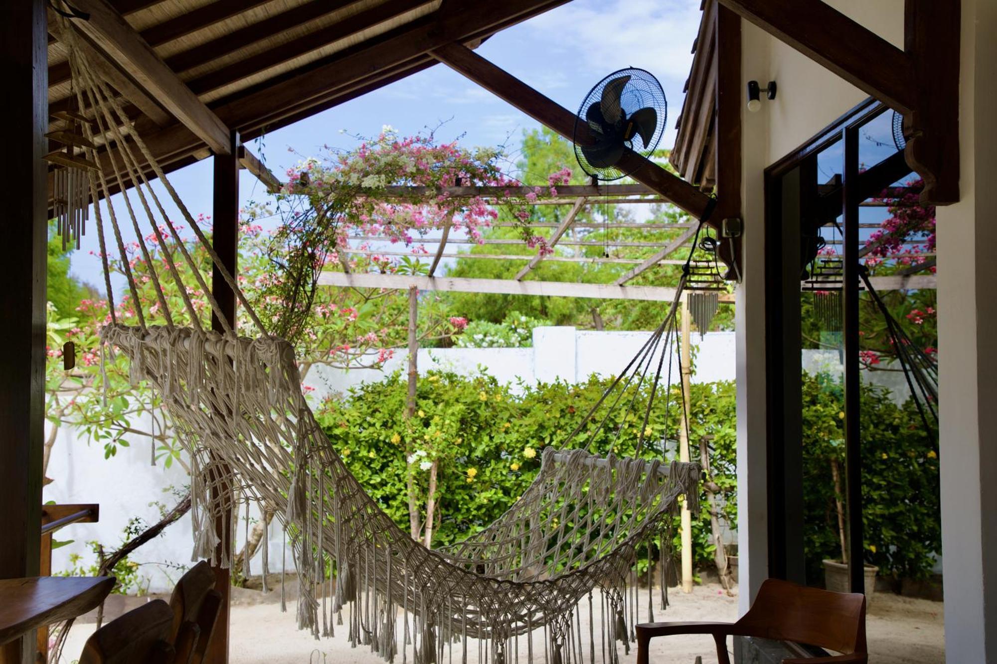 Villa Sunset Beach Gili Trawangan Eksteriør billede