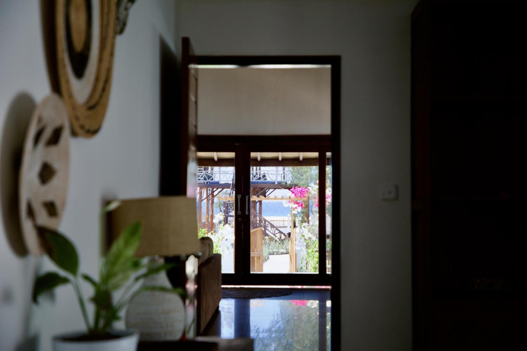 Villa Sunset Beach Gili Trawangan Eksteriør billede